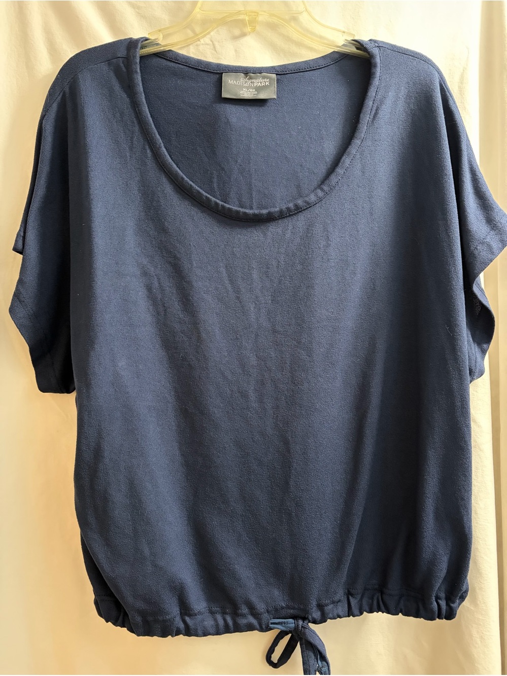 Madison Park Navy Scoop Neck Short Sleeve Drawstring Top